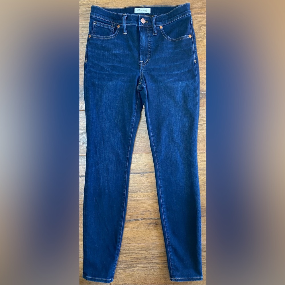 Madewell. 9” High Rise Skinny Jeans. Size: 27.